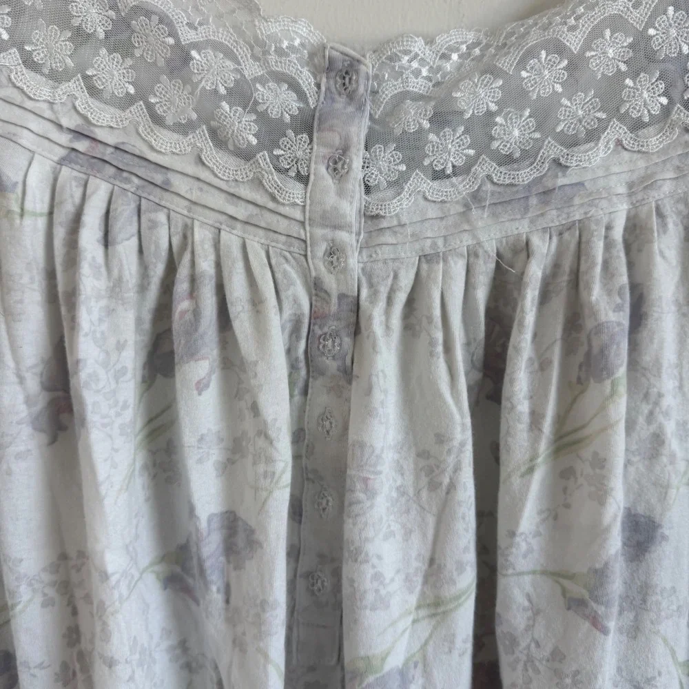Eileen Fisher eileen west